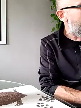 Snapshot of Kingsscepter chatting on January 28, 11:17 am Kingsscepter online show from January 28, 11:17 am