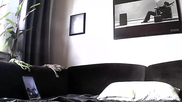 Snapshot of Kingsscepter chatting on January 29, 1:17 pm Kingsscepter online show from January 29, 1:17 pm