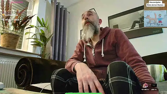 Snapshot of Kingsscepter chatting on February 11, 11:54 pm Kingsscepter online show from February 11, 11:54 pm