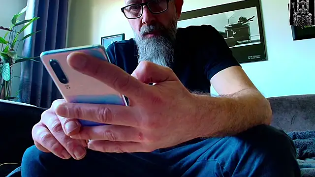 Snapshot of Kingsscepter chatting on March 7, 2:01 pm Kingsscepter online show from March 7, 2:01 pm