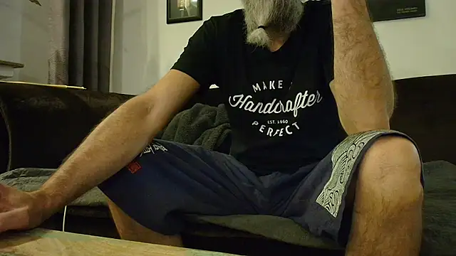 Snapshot of Kingsscepter chatting on September 9, 10:20 pm Kingsscepter online show from September 9, 10:20 pm