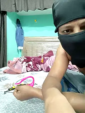 hotty manisha online show from February 17, 4:24 pm