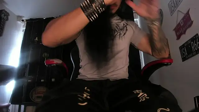 the beast master  online show from July 17, 9:08 pm