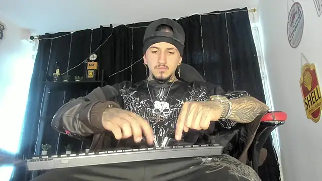 the beast master  online show from July 20, 9:06 pm