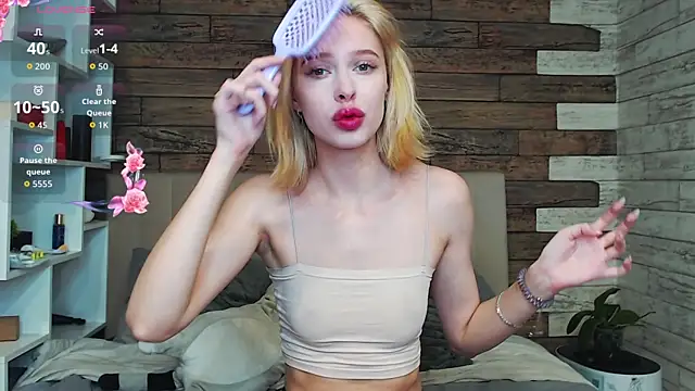 White Lioness online show from April 15, 4:25 pm