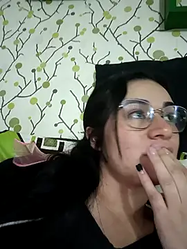 Hanna Kinsley online show from December 29, 3:00 am