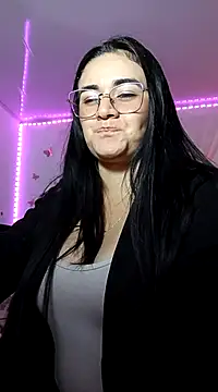 Hanna Kinsley online show from January 6, 11:31 pm