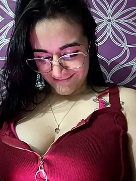 Hanna Kinsley online show from February 21, 5:35 am