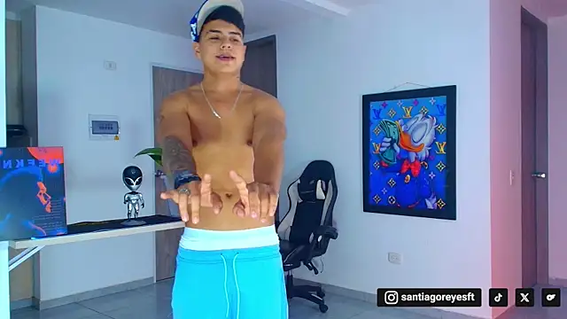SantiagoReyesFtt online show from July 14, 2:05 am