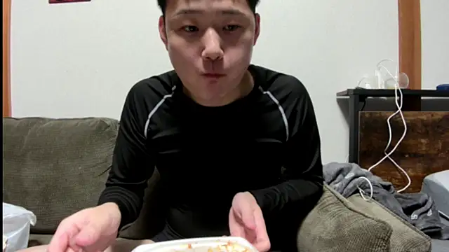 tuki fu online show from February 11, 12:16 pm