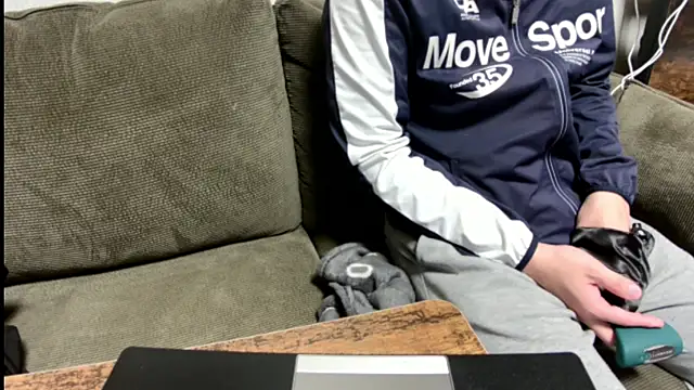 tuki fu online show from February 15, 12:33 pm