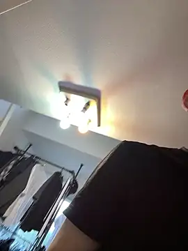 tuki fu online show from November 14, 5:17 am