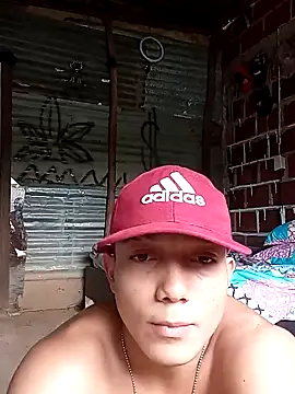 tayson  online show from January 30, 7:59 pm