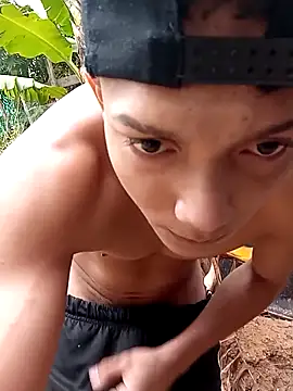 tayson  online show from March 4, 1:49 pm