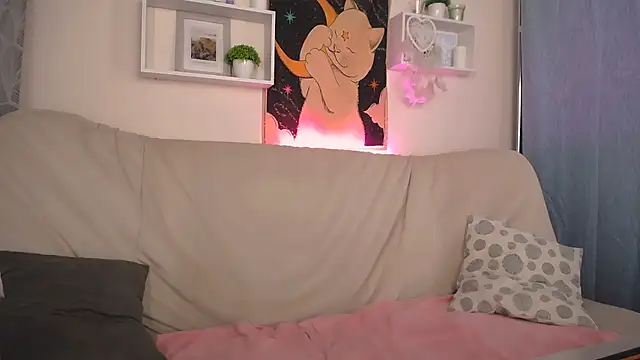 Snapshot of EmmaKeam chatting on January 27, 12:05 pm EmmaKeam online show from January 27, 12:05 pm