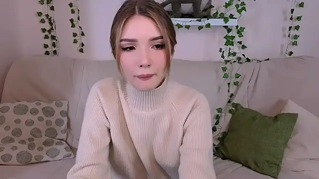 Snapshot of EmmaKeam chatting on October 2, 5:25 am EmmaKeam online show from October 2, 5:25 am