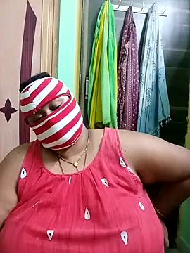 monaa online show from April 3, 5:55 pm