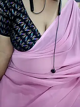 Snapshot of Yours_Radika chatting on January 30, 5:49 pm Yours Radika online show from January 30, 5:49 pm