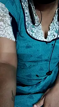 Snapshot of Yours_Radika chatting on February 19, 11:38 am Yours Radika online show from February 19, 11:38 am