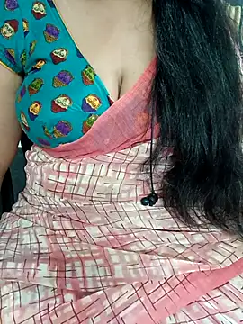 Snapshot of Yours_Radika chatting on March 19, 4:34 pm Yours Radika online show from March 19, 4:34 pm