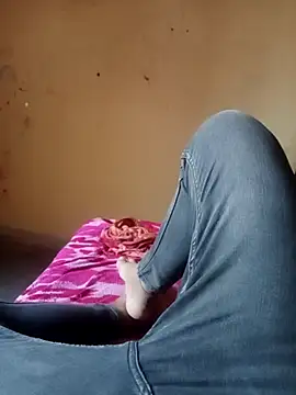 Surajpuja79 online show from March 31, 8:26 am