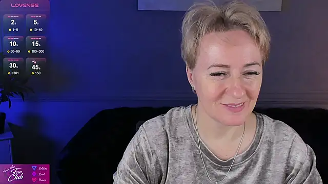 Nika Smit online show from December 6, 8:26 am