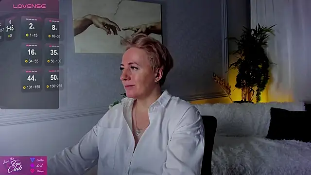 Nika Smit online show from December 20, 10:16 am