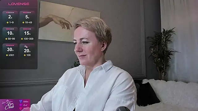 Nika Smit online show from February 2, 11:19 am