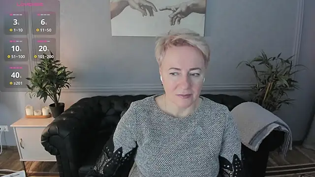 Nika Smit online show from November 16, 5:13 am