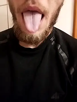 hoot denis28 online show from January 10, 1:41 pm