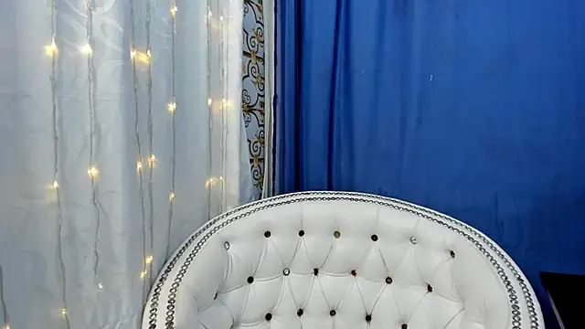 Analia18  online show from February 13, 6:16 pm