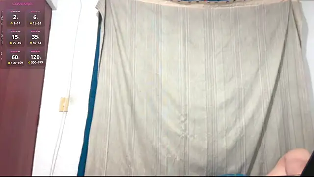 logan x3 online show from April 18, 4:16 am