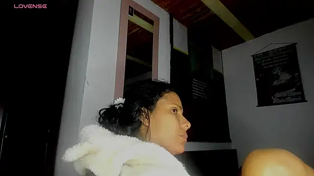 Snapshot of Nenita_Hot_ chatting on September 30, 3:33 am Nenita Hot online show from September 30, 3:33 am