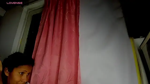 Snapshot of Nenita_Hot_ chatting on October 11, 3:06 am Nenita Hot online show from October 11, 3:06 am