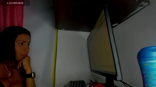 Nenita Hot  online show from January 13, 12:49 am