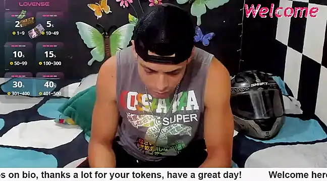 MikeRose94 online show from March 18, 7:20 pm