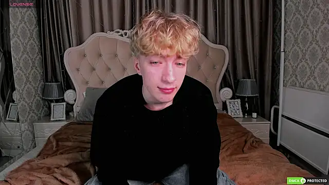 TrevorBenson online show from October 8, 3:04 am