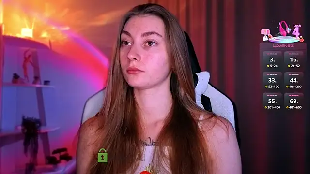 lady curls online show from March 9, 11:09 pm