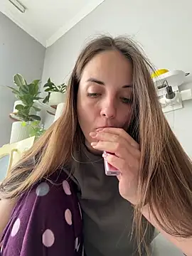 AmiLavs online show from April 14, 10:43 am