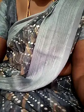 Snapshot of Pavitra78 chatting on March 9, 9:13 am Pavitra78 online show from March 9, 9:13 am