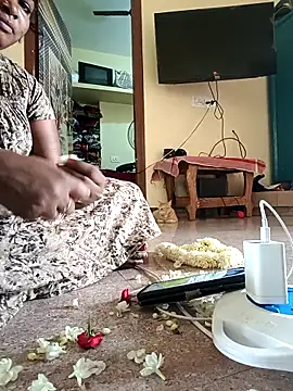 Snapshot of Pavitra78 chatting on March 23, 3:43 am Pavitra78 online show from March 23, 3:43 am