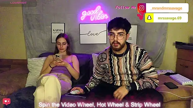 MrAndMrsSavage online show from January 14, 9:30 pm