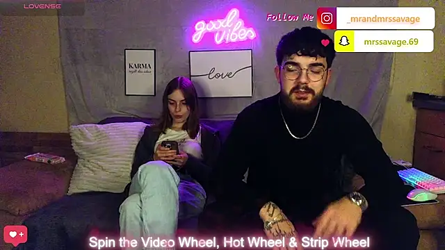 MrAndMrsSavage online show from January 15, 10:13 pm