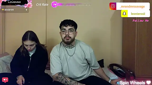 MrAndMrsSavage online show from February 7, 9:48 pm