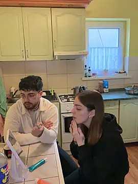 MrAndMrsSavage online show from February 9, 2:18 pm