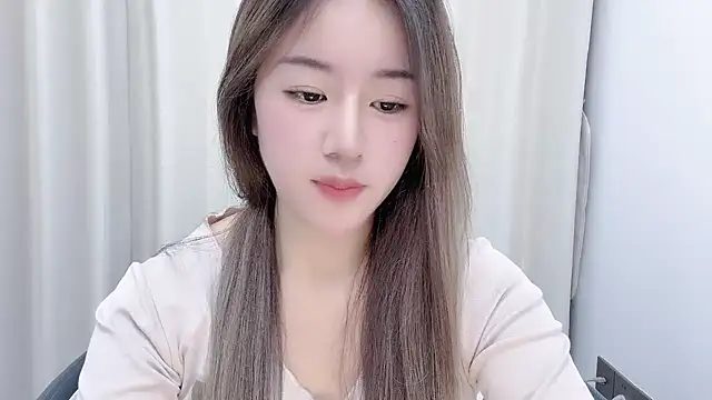 Snapshot of chloe-01 chatting on December 6, 12:16 pm chloe-01 online show from December 6, 12:16 pm