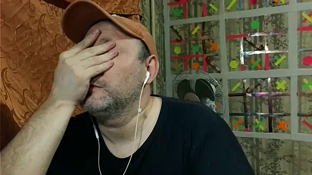 Snapshot of AgnichBan chatting on January 9, 3:23 pm AgnichBan online show from January 9, 3:23 pm