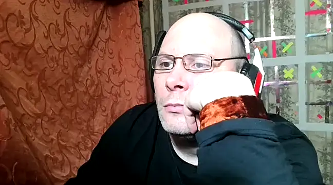 Snapshot of AgnichBan chatting on February 10, 12:19 am AgnichBan online show from February 10, 12:19 am