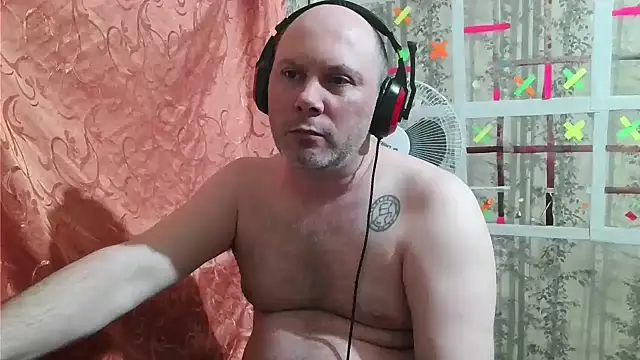 Snapshot of AgnichBan chatting on March 2, 4:10 pm AgnichBan online show from March 2, 4:10 pm