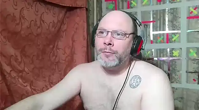 Snapshot of AgnichBan chatting on March 15, 1:18 pm AgnichBan online show from March 15, 1:18 pm